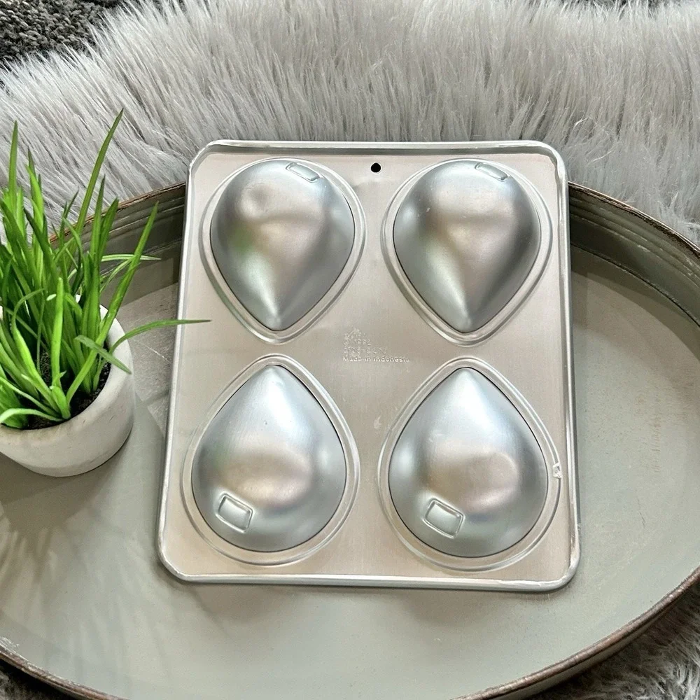 Vintage 1992 Wilton 1-2-3 Little Balloons #2105-9478 4 Cavity‎ Cake Pan